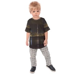 City River Water Cityscape Skyline Kids Raglan Tee